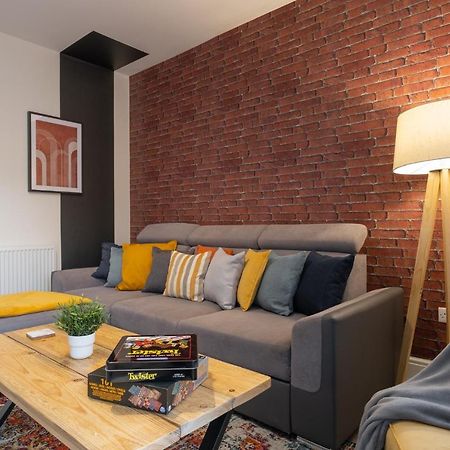 Hazel House Leilighet West Bromwich Eksteriør bilde